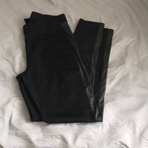 Kardashian Kollection Leggings